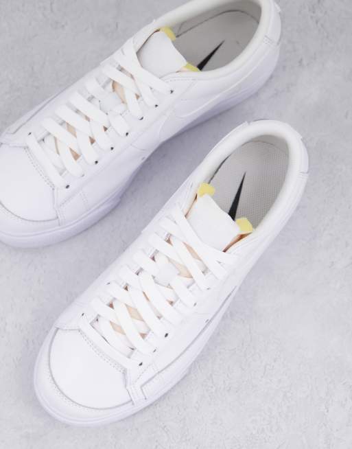 Nike Blazer Low Platform trainers in triple white, 3 of 4