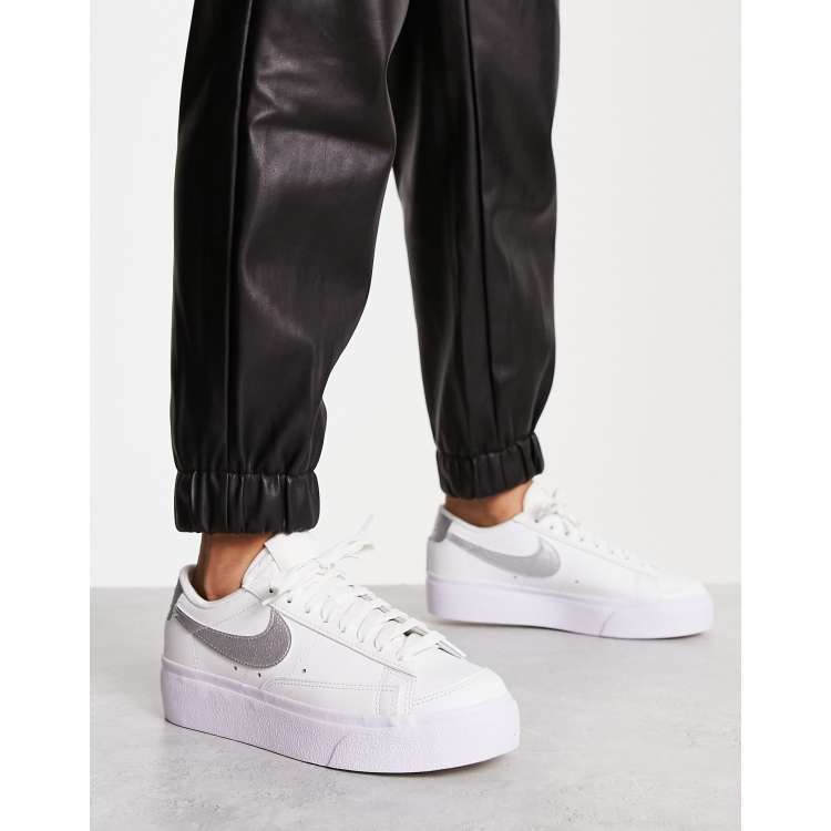 Nike blazer hot sale low silver