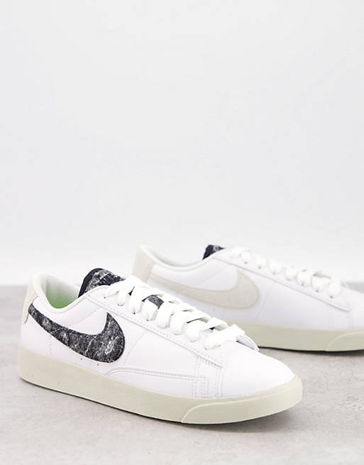 Nike Blazer Low SE sneakers in white | ASOS