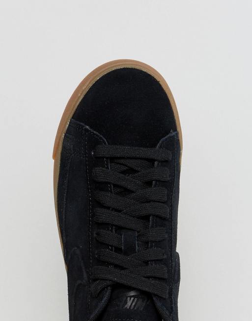 Nike blazer low trainers in 2025 black suede with gum sole