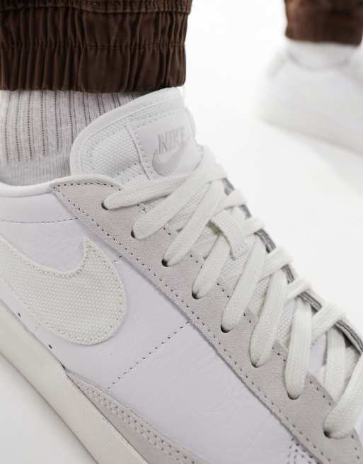 Nike blazer hotsell sail white