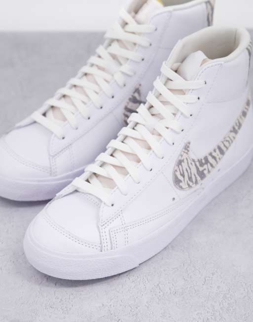 Nike buty w paski store