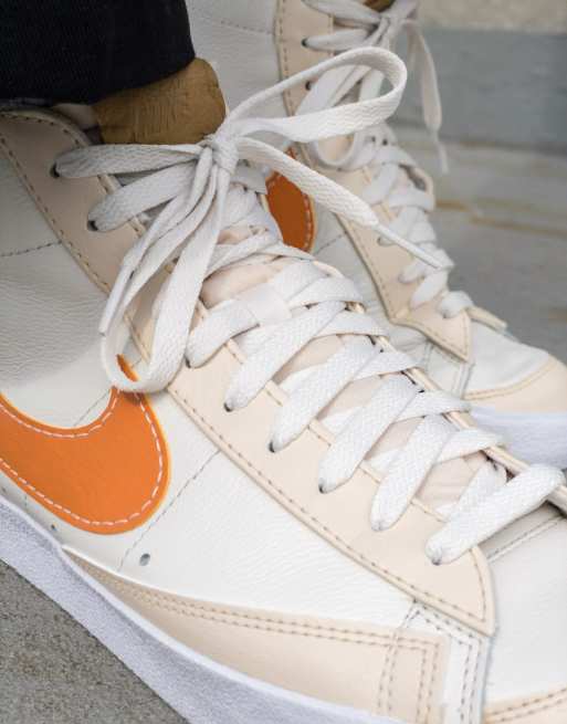 Cream best sale nike blazers