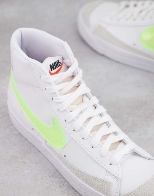 Nike blazer outlet neon