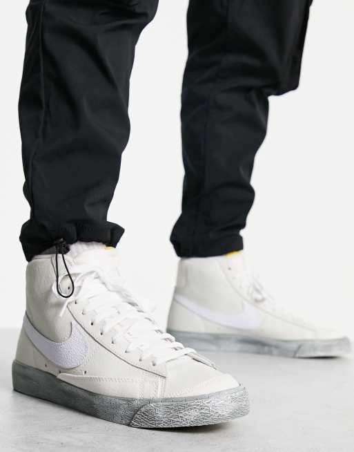 Nike blazer clearance grijs