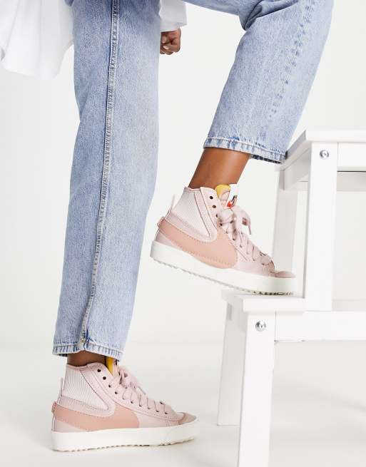 Blazer Mid 77 Jumbo On Feet Nike Blazers Mid Outfit With Nike