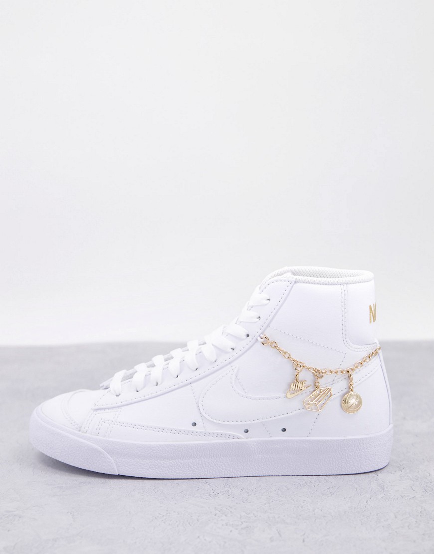 Nike Blazer Mid '77 Lx W Sneakers In White/metallic Gold