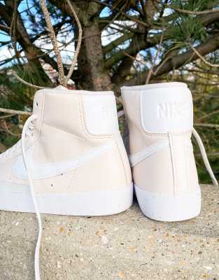 nike blazer high beige