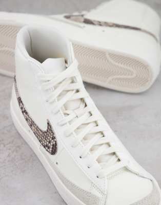 Nike blazer reptile discount mujer