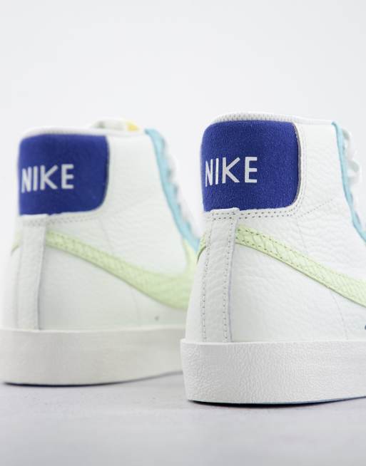 Nike – Blazer Mid '77 – Sneaker in Segel-Creme und Blaugrün, 2 von 4