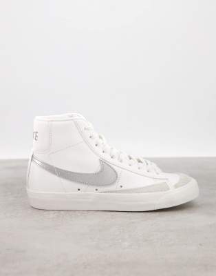 silver nike argento