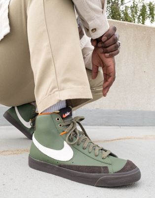 Nike Blazer mid '77 t vintage trainers in olive-Green