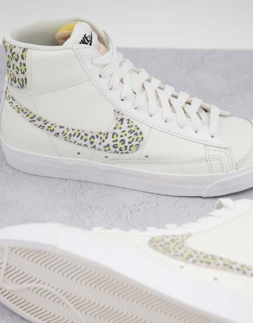 Nike womens sale blazer mid print