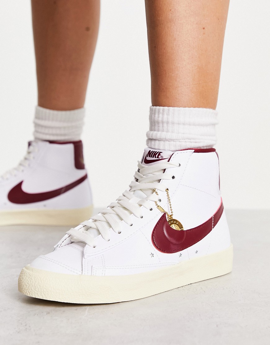 Nike Blazer Mid '77 trainers in white and burgundy
