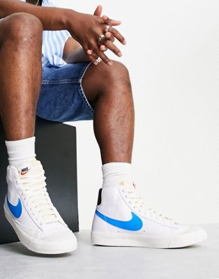 Nike Blazer Mid '77 trainers in white and photo blue | ASOS