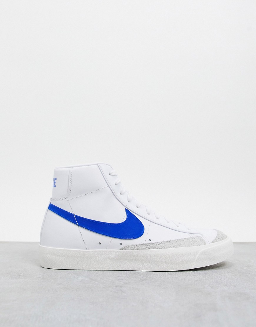 Nike Blazer Mid '77 trainers in white/blue