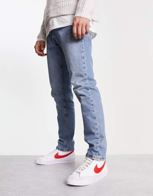 Nike shoes white with best sale red swoosh