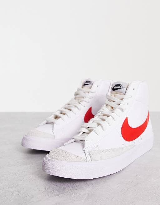 White nikes with red hot sale swoosh