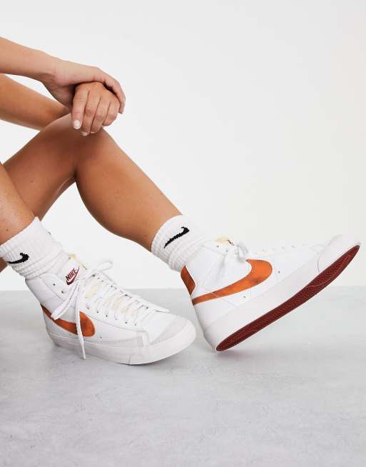 Nike blazer marroni hot sale