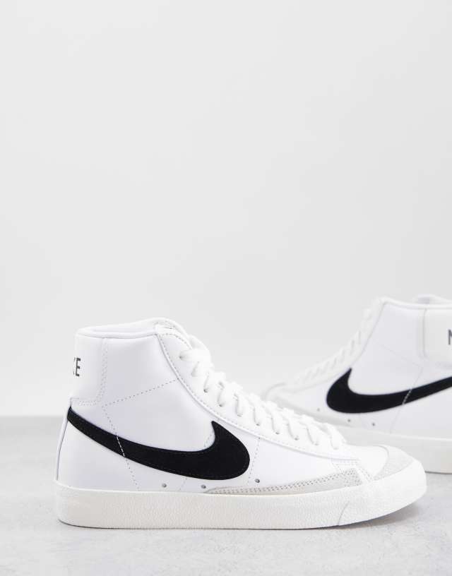Nike Blazer Mid '77 Vintage sneakers in white and black