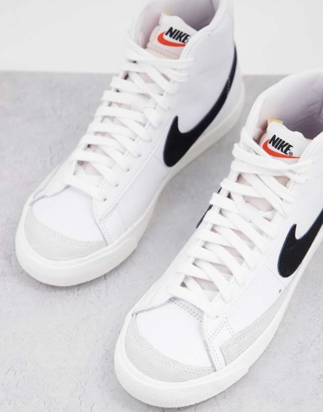 Nike Blazer Mid '77 Vintage sneakers in white and black 0