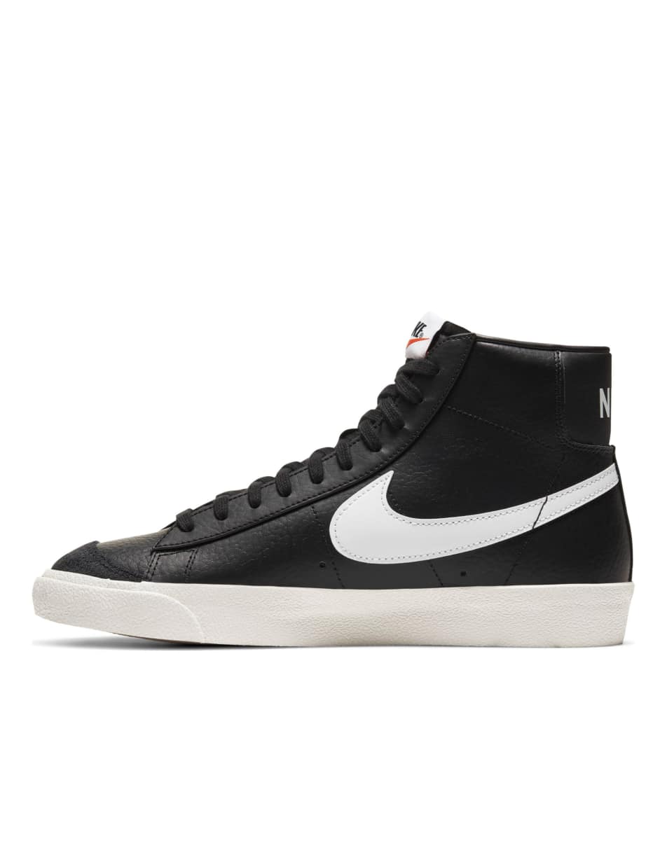 Nike Blazer Mid '77 Vintage trainers in black