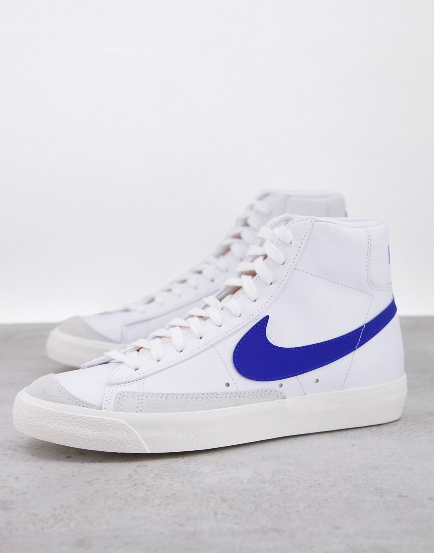 Nike Blazer Mid 77 Vintage trainers in white and blue