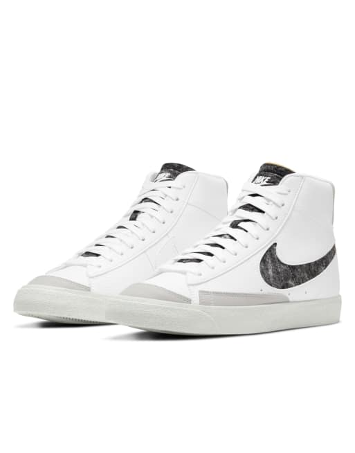 Nike Blazer Mid 77 VNTG M2Z sneakers in white