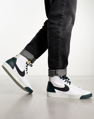  Blazer Mid Pro Club trainers in deep green and black 