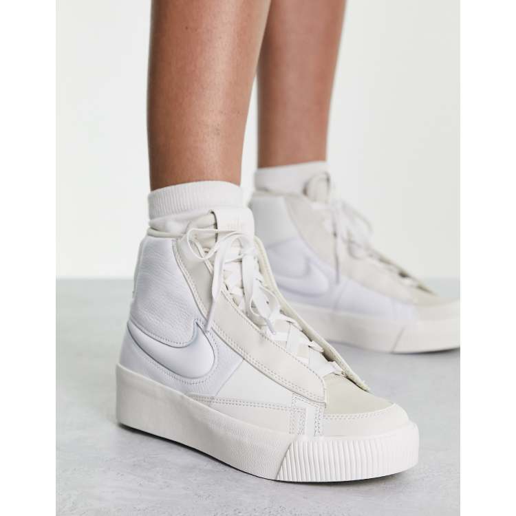 Nike women's hotsell blazer mid-top sneakers