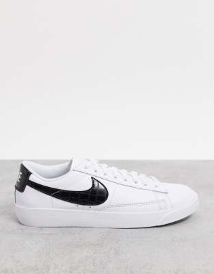 nike basse bianche e nere