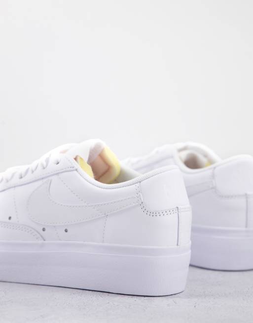 Nike – Blazer – Trippelvita låga träningsskor med platåsula, 4 av 4