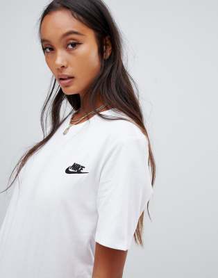 women's nike boyfriend t shirt