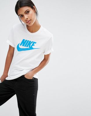 Nike Boyfriend T-Shirt With Futura Icon Logo | ASOS