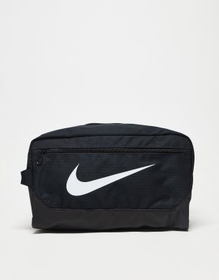 Nike Brasilia shoe bag in black