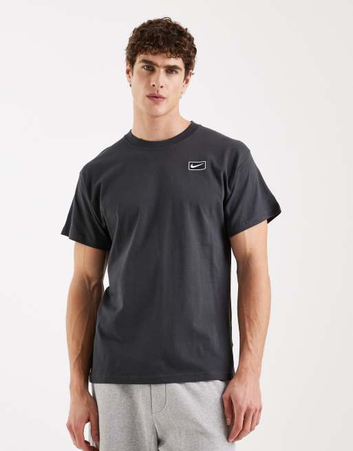 Nike bubble back print t-shirt in grey, 3 of 5