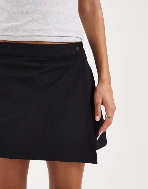 Nike bubble skort in black , 3 of 5