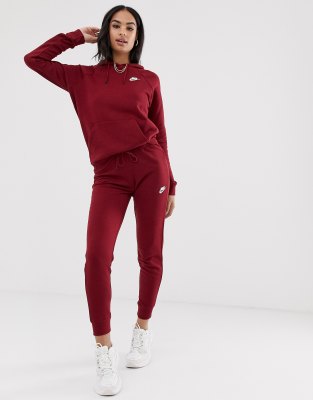 burgundy nike jogging suit