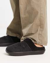 nike burrow borg slippers in sanddrift beige
