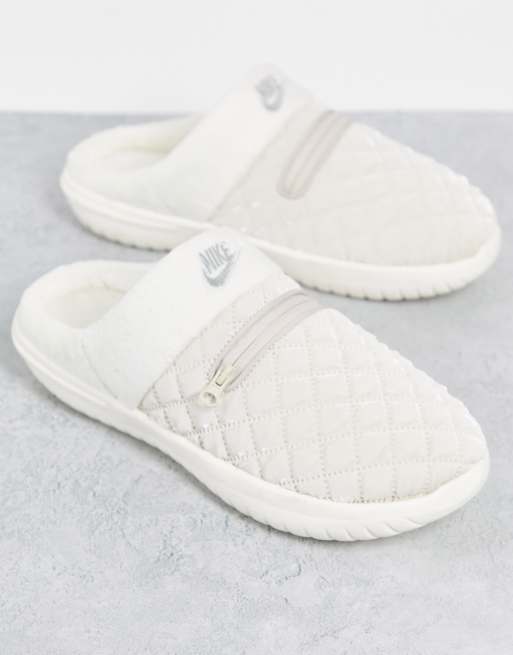 Nike slippers deals white