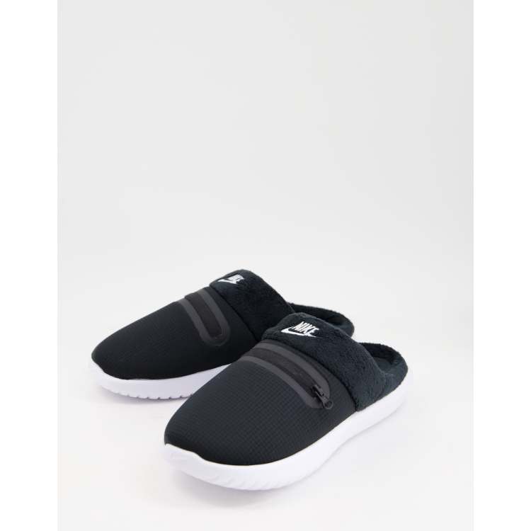 Nike Burrow slippers in black