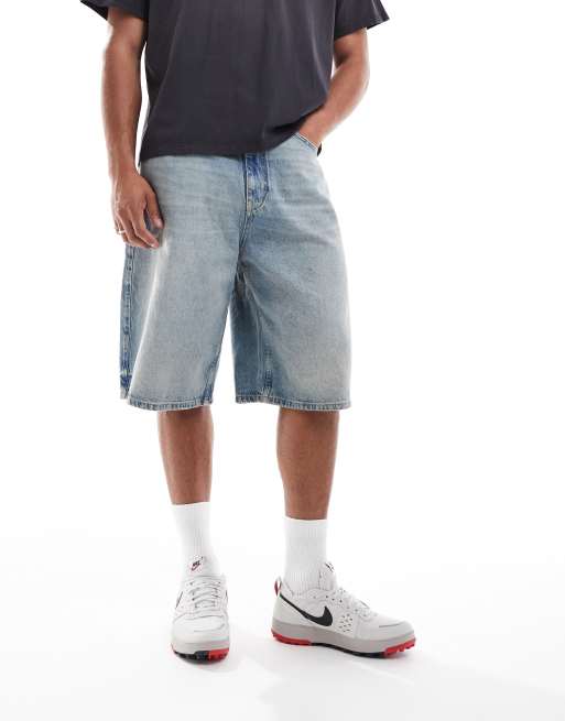 Nike C1ty sneakers in light gray and black