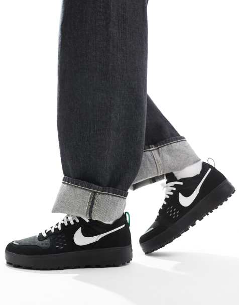 Nike – C1TY – Svarta och vita träningsskor - view 1