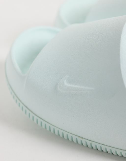 Nike Calm 2.0 sliders in light green , 3 of 4