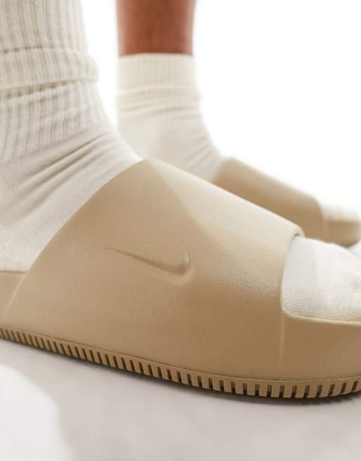 Nike Calm Claquettes Beige