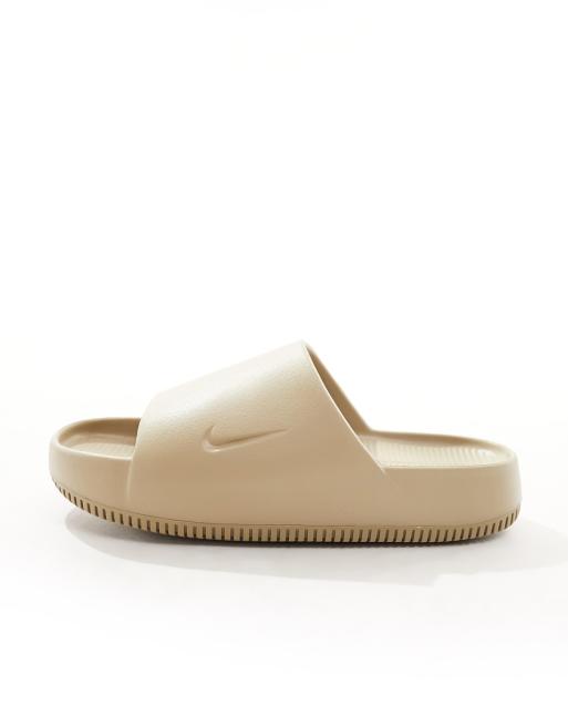 Nike Calm Claquettes Kaki ASOS