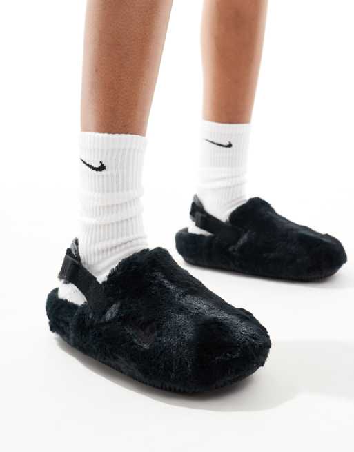 Nike Calm mule fleece sliders in black, 3 of 5