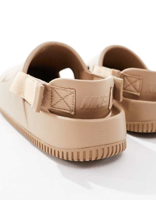 Brown nike deals sandals