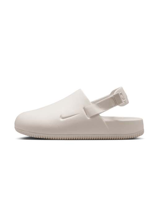 NIKE Calm Mule ホワイト サンダル Nike Calm Mule slides in beige | ASOS
