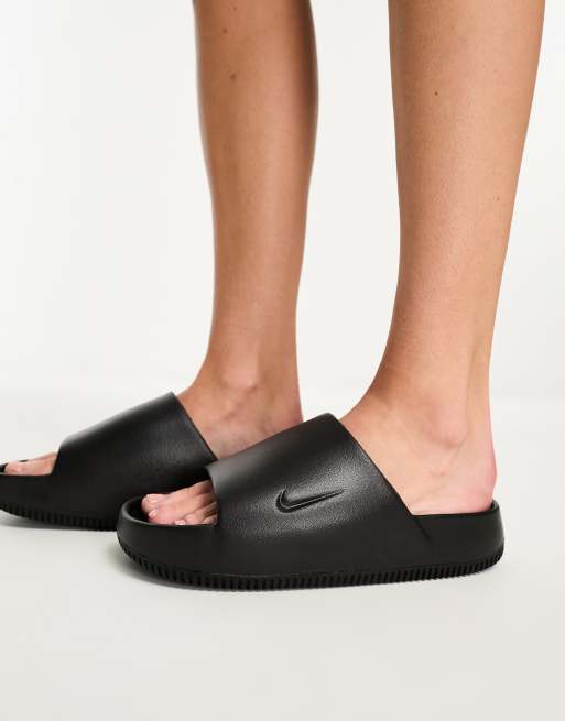 Nike Calm Slider in Schwarz